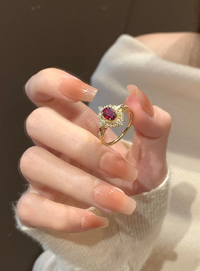 爆闪红色鸽子蛋菱形戒指2025新款