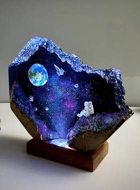 太空环氧木灯宇宙灯银河小夜灯宇航员火箭树脂冬季礼物父亲节礼物