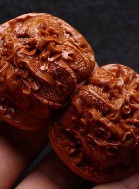 新品球纯手工刻核桃双龙戏珠狮子头核雕桃雕刻手手把件文玩收藏
