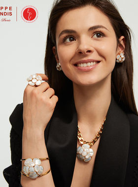 法国进口PF山茶花手镯女时尚高级