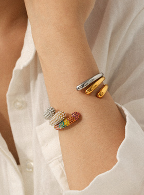 日本品质欧美ins风钛钢手镯开口18k金不锈钢镶珍珠轻奢手饰不掉色