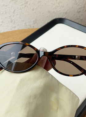 日本品质椭圆豹纹书呆子墨镜女高级感fak家TR珍珠插芯复古防紫外