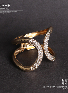 轻奢金色样板房衣帽间首饰盒展示道具手镯样板间饰品搭配陈列