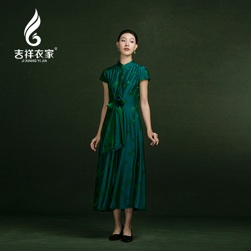 吉祥衣家新中式国风新款高端气质显瘦修身女装翠叶藏蝶真丝连衣裙 - 图0