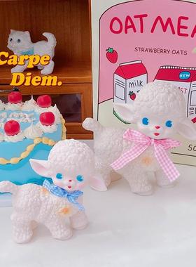 超可爱日式复古昭和胶皮小羊娃娃少女心ins桌面玩具卡通装饰摆件