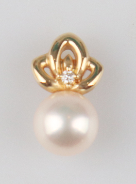 中古9新TASAKI(塔思琦)珍珠钻石吊坠K18黄金