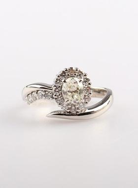 中古95新日本进口商品椭圆形切工钻石铂金900戒指50号