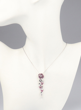 中古95新日本进口商品玫瑰花型红宝石黑钻钻石项链K18白金455cm