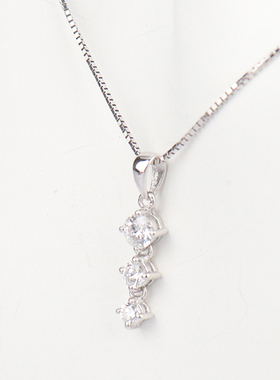 中古95新3颗钻石项链钻石750白金45cm项链