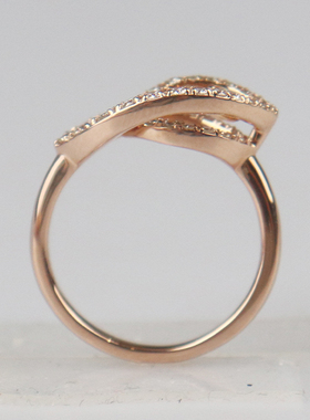 「9.5新」日本进口商品钻石戒指K18玫瑰金52号