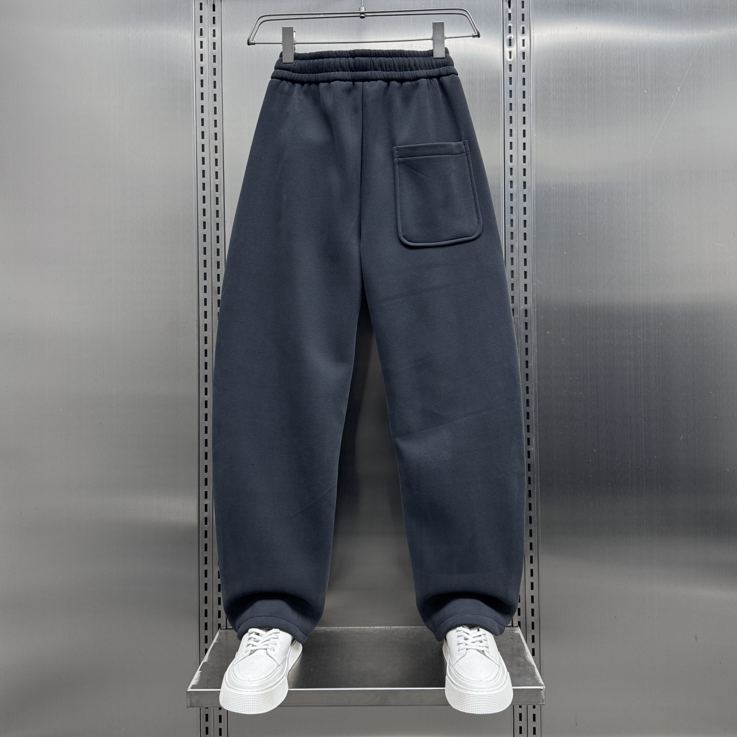 秋冬2025新款运动卫裤男士潮牌宽松休闲直筒裤纯色加绒加厚休闲裤,淘宝优惠券,粉丝福利购,淘宝优惠卷