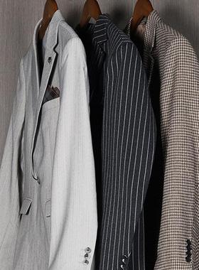 样板间衣帽间摆件软装饰品衣服道具男装组合皮鞋马甲白色衬衫套装