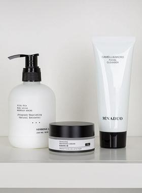 简约现代样板房卫生间浴室柜软装饰品家居摆件棉签盒电动牙刷组合