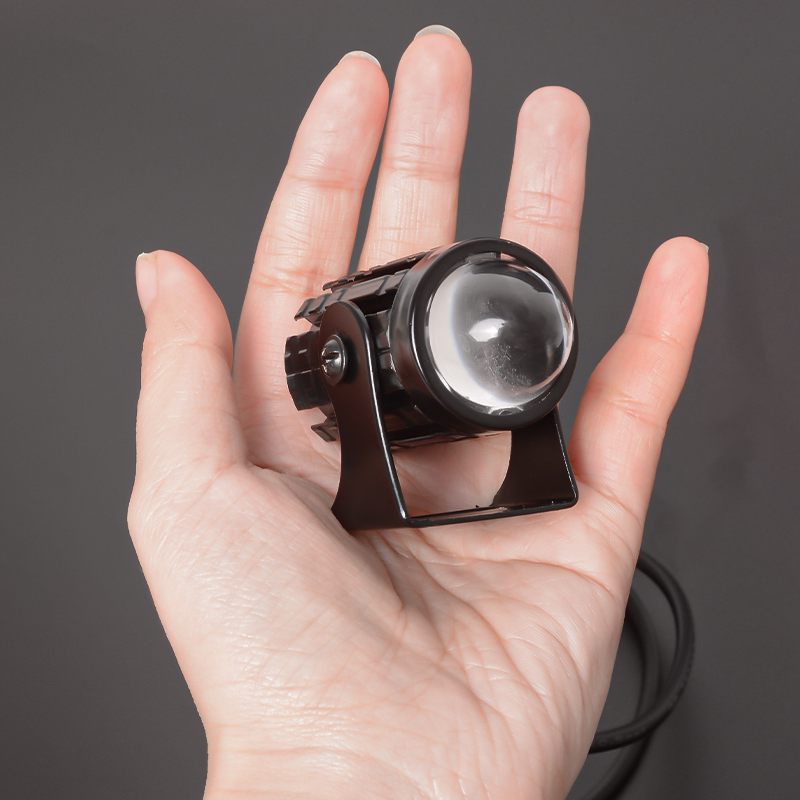 Mogelon LED mini lighting cannon