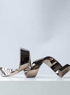 现代简约创意家居几何形飘带雕塑玄关摆件样板房间售楼处软装饰品