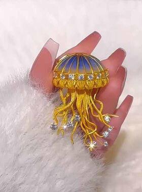 精美轻奢高级感水母古法金色星海熠熠吊坠项链时尚气质百搭锁骨链