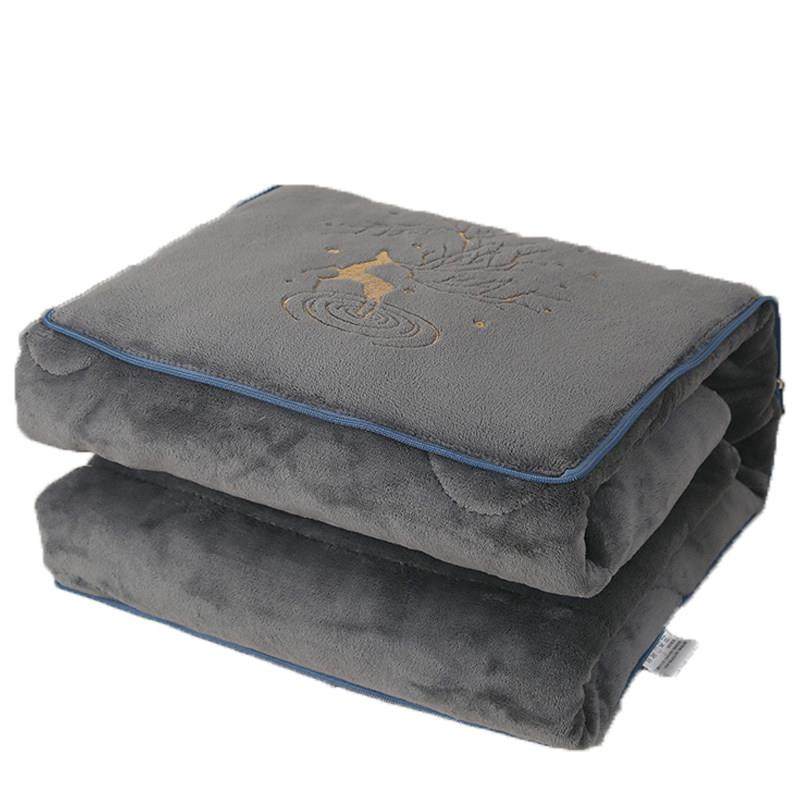 加厚冬季牛奶绒抱枕被子两用多功能冬天折叠枕头毯子汽车载午休被,淘宝优惠券,粉丝福利购,淘宝优惠卷