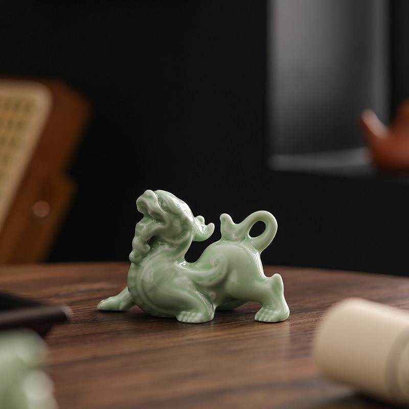 招财貔貅摆件一对陶瓷聚财办公室桌面装饰品风水开业摆设礼品礼物,淘宝优惠券,粉丝福利购,淘宝优惠卷