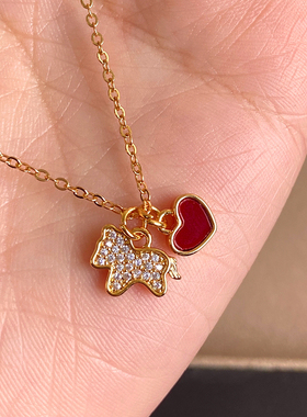 满钻小马红色爱心吊坠项链女