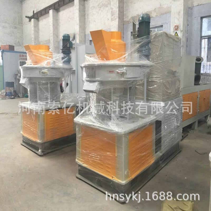 生物质燃料木屑颗粒机锯末布条稻壳制粒机平模环模木屑颗粒机 - 图0