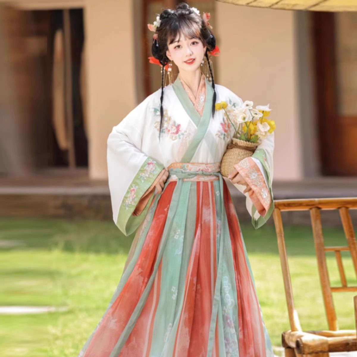 出租汉服交领齐腰襦裙锦上添花汉元素春夏汉服原创日常拍照服租赁,淘宝优惠券,粉丝福利购,淘宝优惠卷