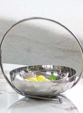 设计师款圆环提篮果盘不锈钢水果碗摆件酒店会所样板房艺术装饰品