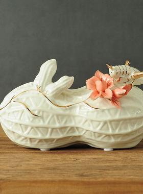 中式玄关陶瓷花生摆件家里工艺礼品摆饰摆设结婚礼物陶瓷酒柜电视