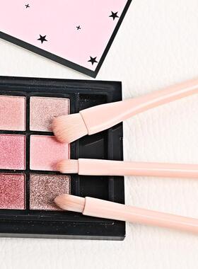 4 In 1 Makeup Brushes Portable Powder Eye Shadow Brush 刷子