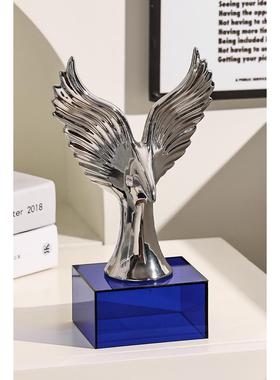 奶茶店摆件2025新款现代轻奢家居客厅餐边酒柜镀银色软装饰艺术品