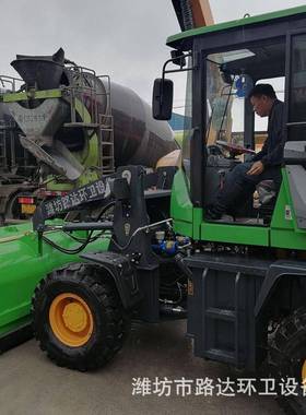 路达清扫车铲车改扫地机滑移式加宽2米清扫多功能柴油四驱更耐用