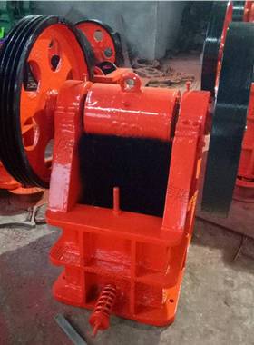 小型混泥土砖粉碎机台鳄式矿山石块冶炼破碎机金属破碎设备