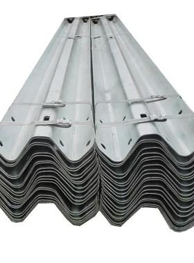 高速公路热镀锌二波三波波形护栏国道弯道喷塑波形护栏板出口