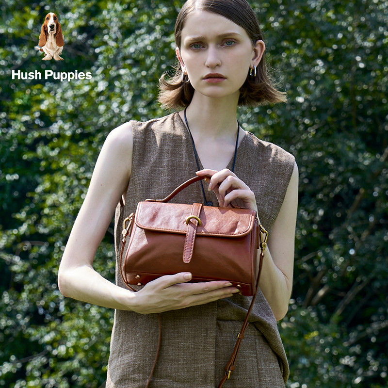 【新年礼物】暇步士植鞣牛皮手提包女邮差包大容量通勤单肩斜挎包,淘宝优惠券,粉丝福利购,淘宝优惠卷