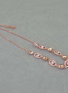 G 纪 铜镀金 玫瑰金色 镶嵌香槟色水晶 短款  项链