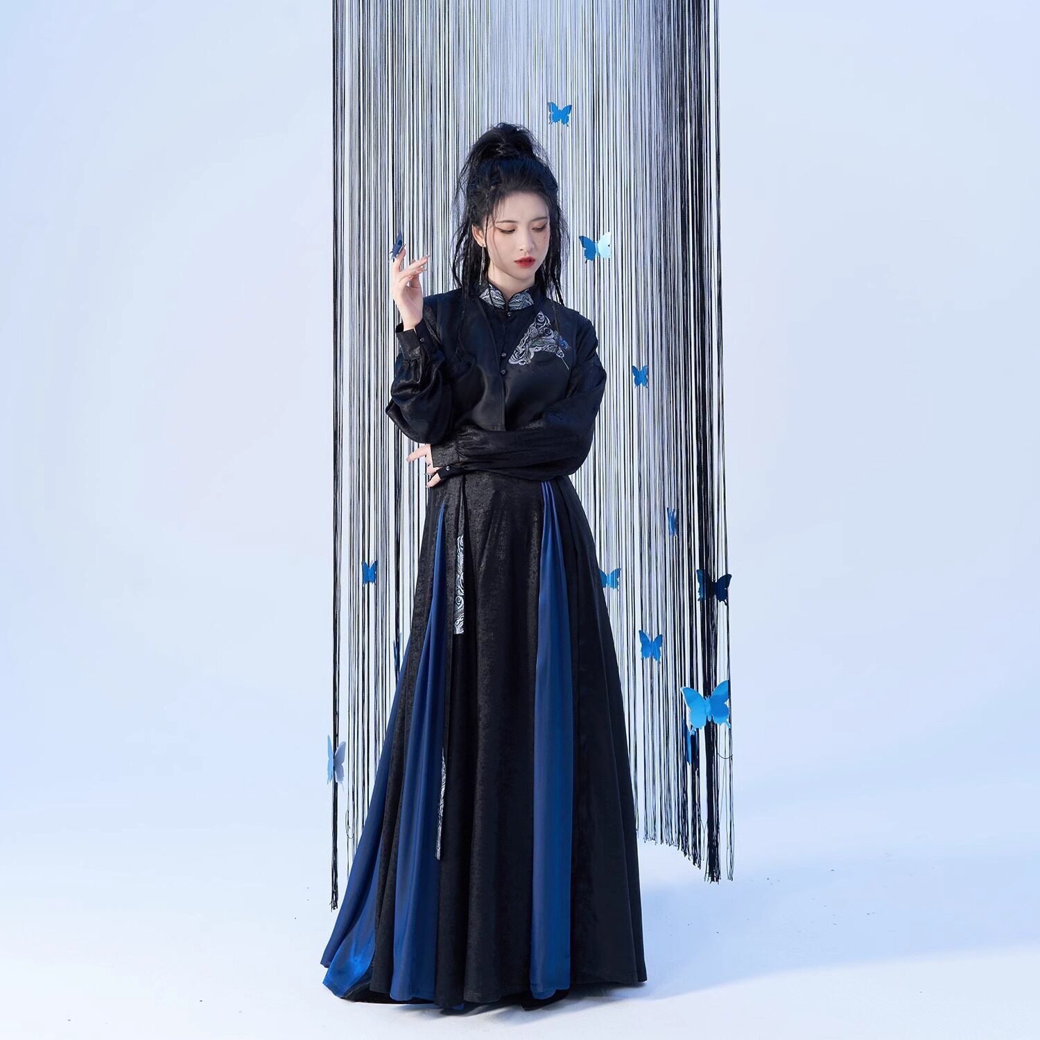 幻蝶织造司原创唐制汉服蝴蝶织金改良立领上衣唐褙子发光缎破裙女,淘宝优惠券,粉丝福利购,淘宝优惠卷