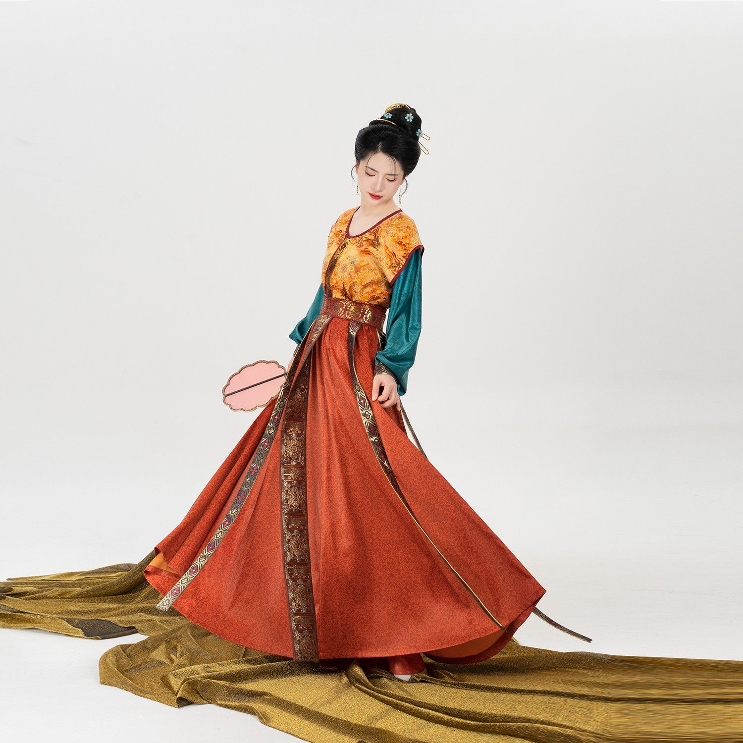 织造司[丝路同绸]唐制汉服唐褙子妆花灯笼袖圆领衫暗纹织锦八破裙,淘宝优惠券,粉丝福利购,淘宝优惠卷