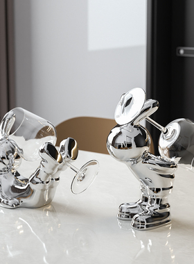 速发创意高档客厅柜子红摆架酒件轻奢酒兔软装饰品电视柜书柜摆设