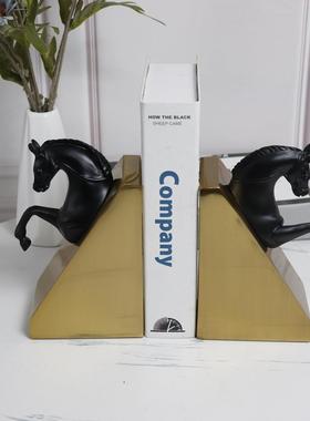 黄马头书档摆件欧式现代酒店家居书房书架样板房装饰书靠