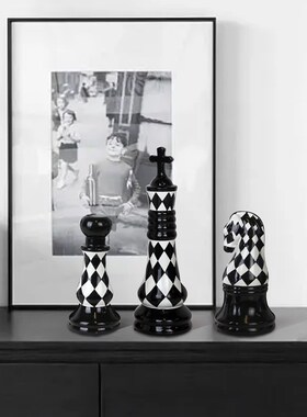 现货速发黑白国际象棋摆件陶瓷创意轻奢酒柜工艺品办公室桌面装饰