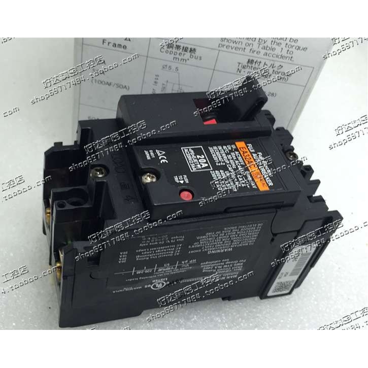 FUJI 断路器 EA32AC 2P 20A 现货全新 包装齐全 - 图1