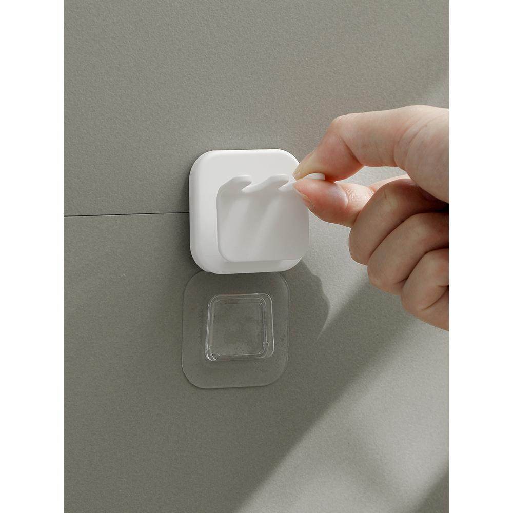 简约设计小巧牙刷置物架免打孔粘贴倒挂牙杯壁挂收纳盒白色牙刷架,淘宝优惠券,粉丝福利购,淘宝优惠卷