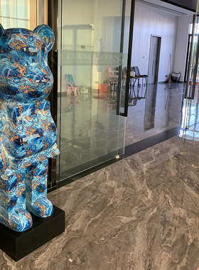 好货网红卡通暴力熊存钱罐现代简约创意家居客厅电视柜装饰品落地
