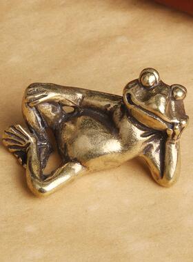 新款直销纯黄铜做旧睡美蛙创意桌面摆件招财青蛙镇纸茶宠手把件老