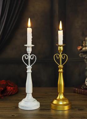 跨境新品铁艺金属带花纹烛台欧式简约复古铁艺烛台复古餐桌摆件装