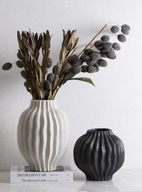 北欧极简树脂创意花瓣花瓶客厅插花样板房时尚家居软装花器摆件