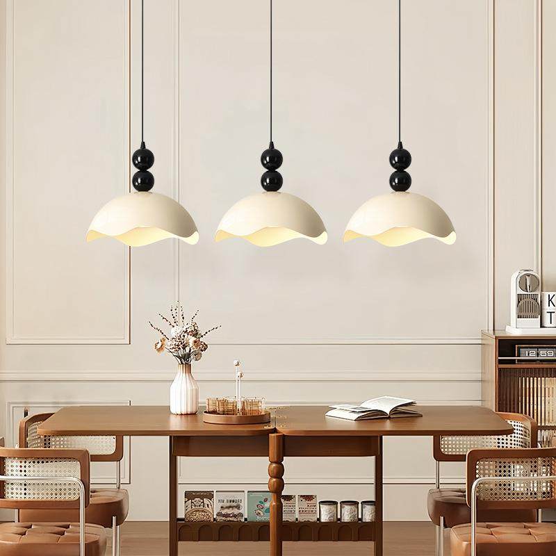 奶油风蛋壳灯法式中古餐厅吊灯孟菲斯餐桌吧台灯复古三头饭厅吊灯,淘宝优惠券,粉丝福利购,淘宝优惠卷