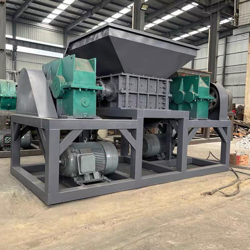Type 1000 Large Crusher Wood Plastic Universal Crusher Industrial Solid Waste Metal Dual Shaft Shredder Chassis