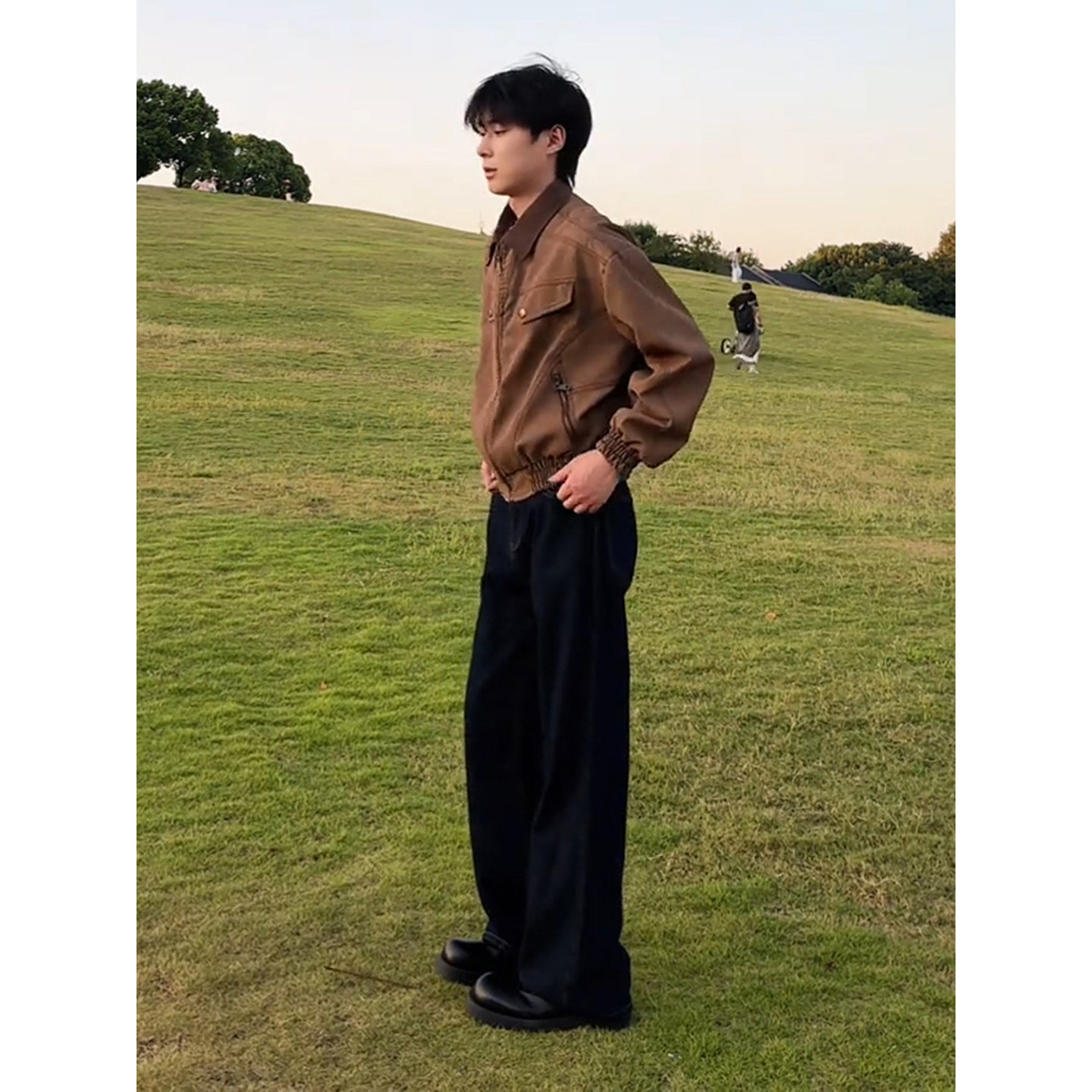 美拉德短款皮衣外套男秋季酷帅穿搭一整套廓形工装夹克丹宁牛仔裤,淘宝优惠券,粉丝福利购,淘宝优惠卷