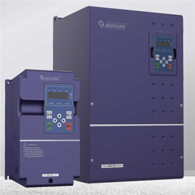 W713 Guangzhou Baidefu water pump inverter electric three-phase single-phase water pump constant voltage over-water shortage protection all-copper core