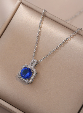 项链女网红彩色方包锆石几何小众时尚新款设计感吊坠气质钛钢项链